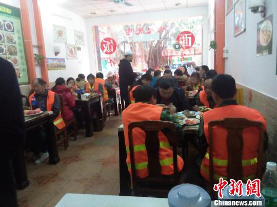 青海“最美拉面匠”：面暖人胃 情暖人心