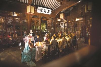 浸没式体验成消费亮点 审美如何不被“技术”绑架