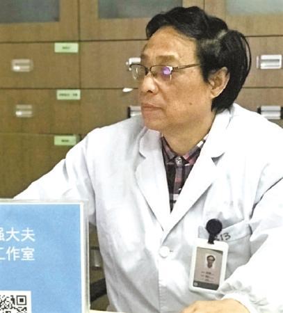 28岁的他扑通跪下对着医生大哭：我是不是死路一条了