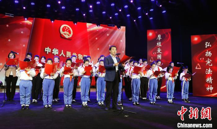 北京教育系统举办“国家宪法日”主题活动