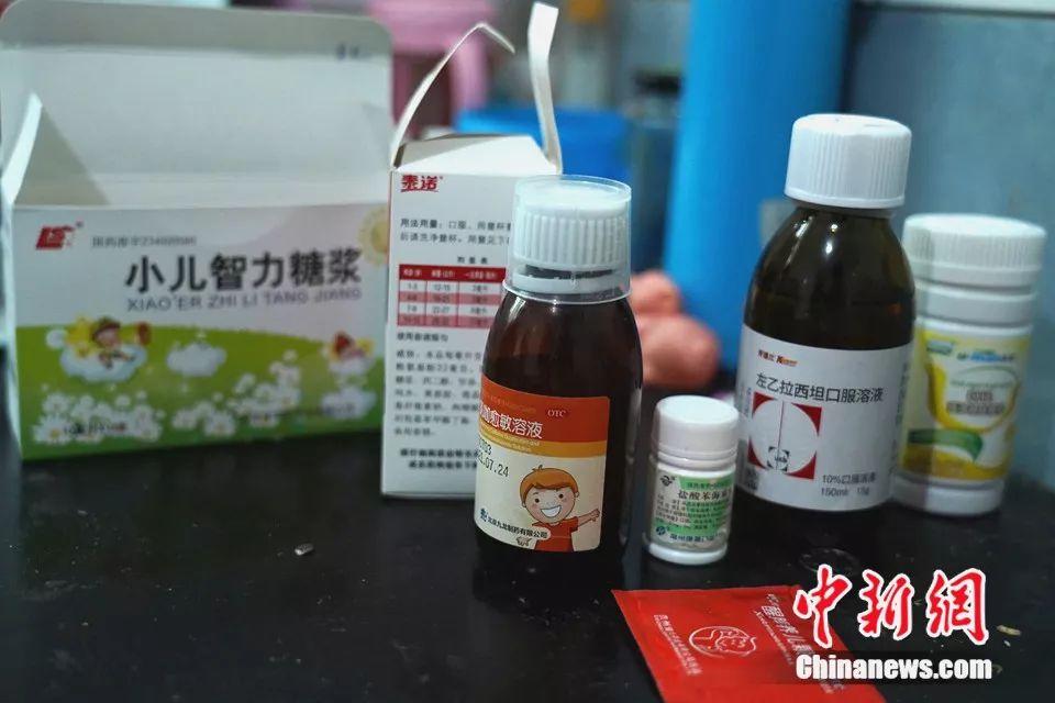 95後父亲连续两年吃咸菜，省下的钱去了哪？